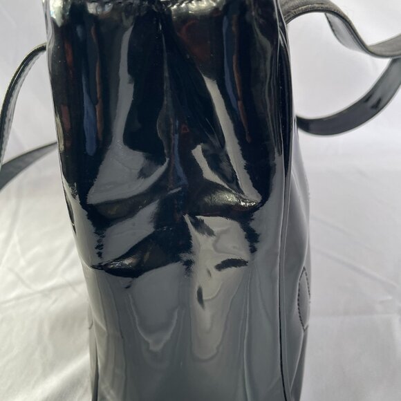 Chanel Triple Coco Mini Tote Handbag - Black Enamel, Made in Italy - Picture 5 of 16